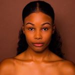 Profile Picture of Elizabeth Caines (@elizabethcaines_) on Instagram