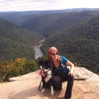 Profile Picture of Katie Loucks (@CatherineLouck3) on Twitter