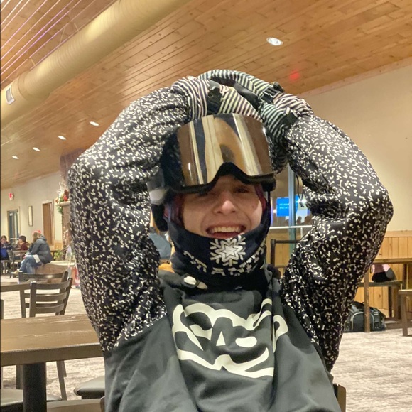 Profile Picture of Jack Struble (@jackstruble) on Poshmark