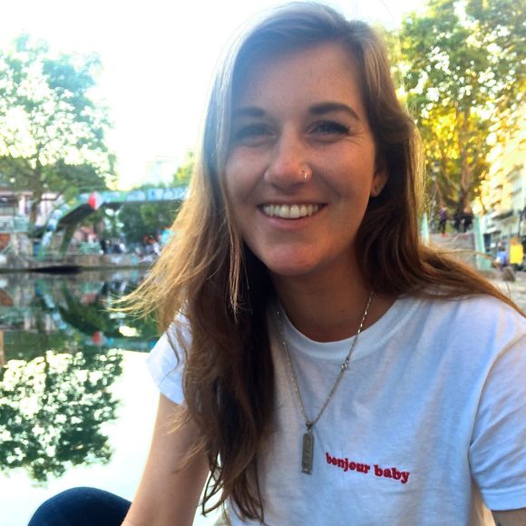 Profile Picture of Kelly Gaherty (@kelly_gee_) on Poshmark