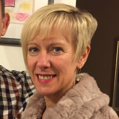 Profile Picture of Lorraine Dean (@LorraineDean63) on Twitter