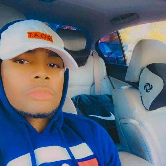 Profile Picture of Michael Carter (@ssyzurpp) on Poshmark