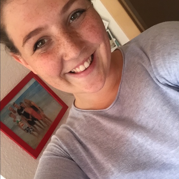 Profile Picture of Kaylee Keith (@kayleek2340) on Poshmark