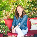 Profile Picture of Abby Ayers (@shabbychicksfarm_) on Instagram