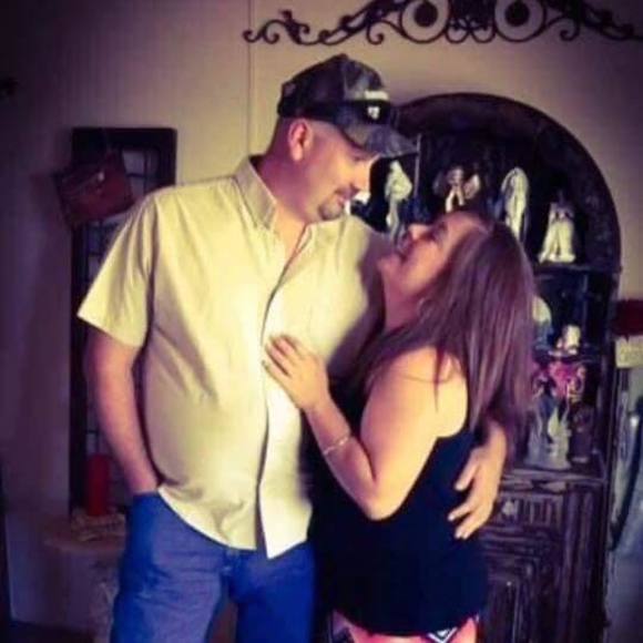 Profile Picture of Mandi Edwards (@mandihuffhines) on Poshmark