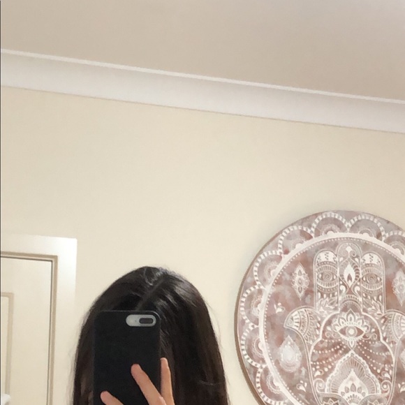 Profile Picture of Milly Minassian (@milly_minassian) on Poshmark