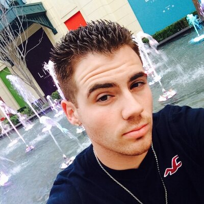 Profile Picture of Brandon Lara (@Brandonlara90) on Twitter