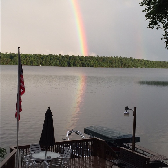 Profile Picture of Joe Barnes (@barnes26) on Poshmark