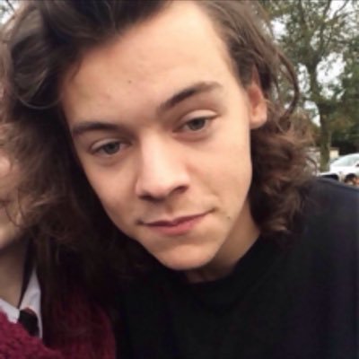 Profile Picture of Jo Misses Harry (@inkedthigh) on Twitter