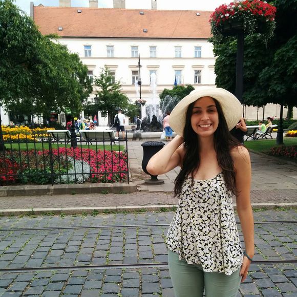 Profile Picture of Iana Stoytcheva (@ianastoytcheva) on Poshmark