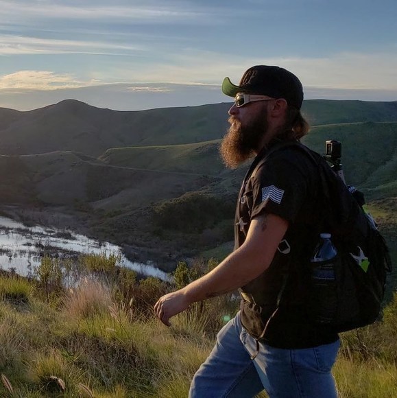 Profile Picture of Darren Slotterbeck (@0331djg) on Poshmark