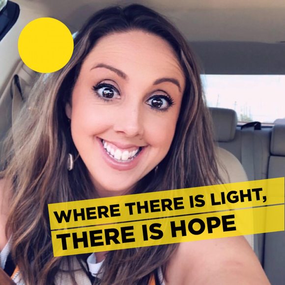 Profile Picture of Jennifer Vititow ward (@vititow) on Poshmark