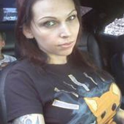 Profile Picture of Sophia Chase (@pensiveHunBun71) on Twitter