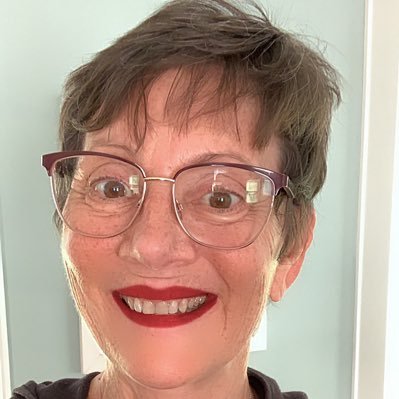 Profile Picture of Mary Anne Carlson (@majicisa) on Twitter