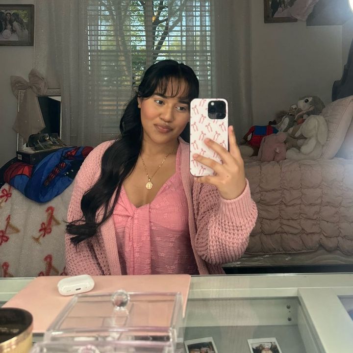 Profile Picture of gleny (@gleny.barrera) on Tiktok