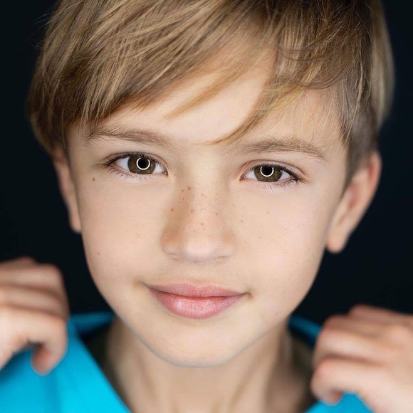 Profile Picture of James Barry (@jamesbarry849) on Poshmark