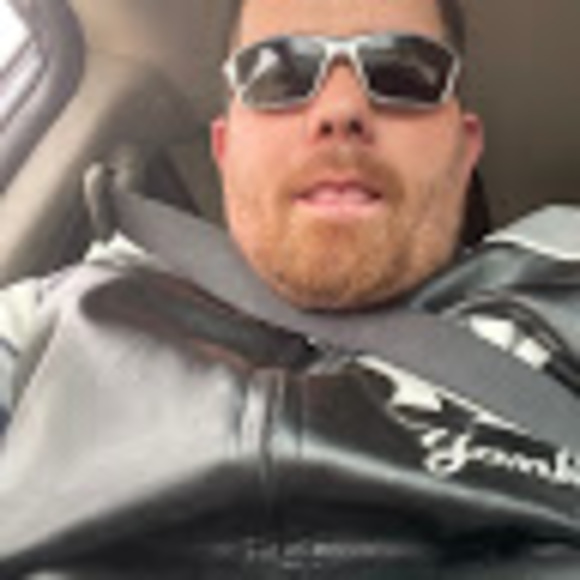 Profile Picture of George Puckey (@puckeygeorge33) on Poshmark
