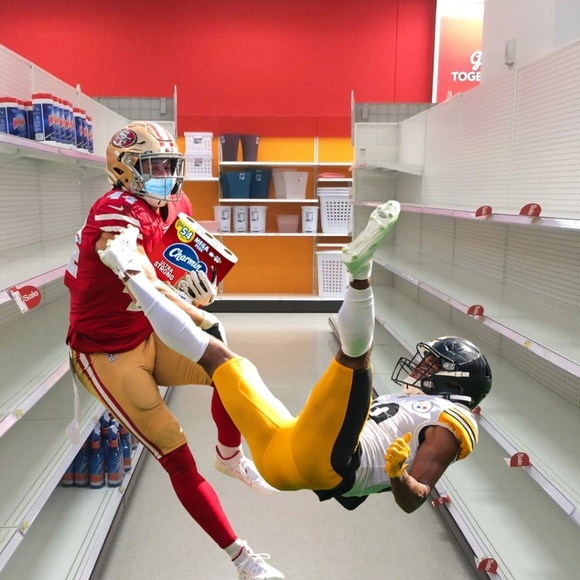 Profile Picture of Lee Box (@leebox29) on Poshmark