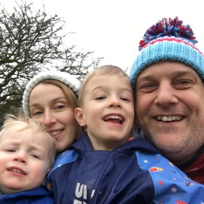 Profile Picture of Dan Snowden (@snowdog_1974) on Twitter