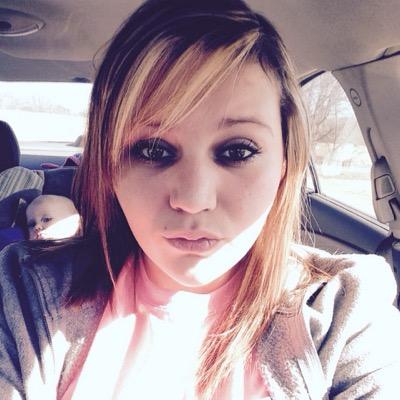 Profile Picture of Jessica ♡ (@JessicaMelson1) on Twitter