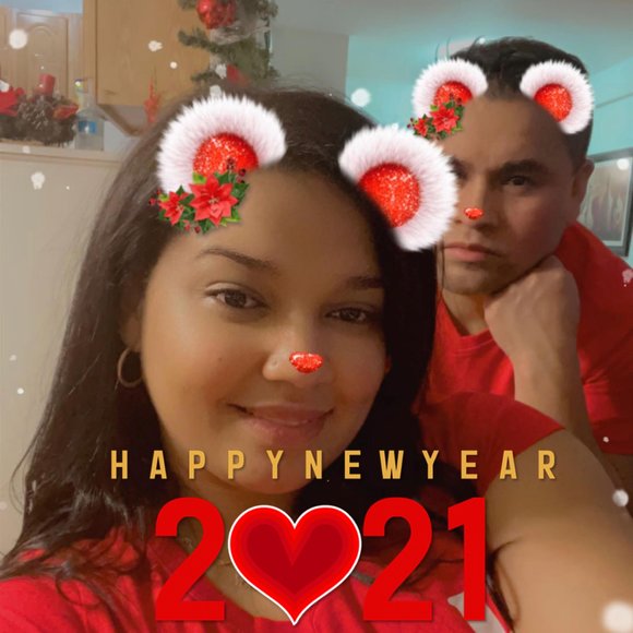 Profile Picture of Estefani Tegui (@estefanitegui) on Poshmark