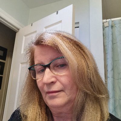 Profile Picture of Suzanne Richard (@Suzanne24519166) on Twitter