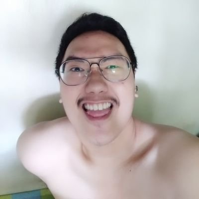 Profile Picture of ➡ (@KimErnestDJ) on Twitter