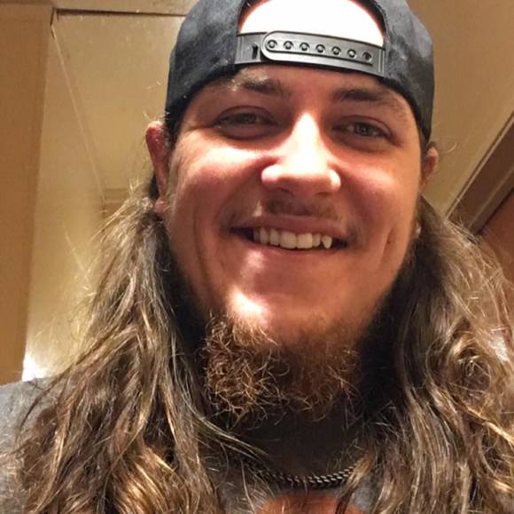 Profile Picture of William Pruett (@willpruett94) on Poshmark