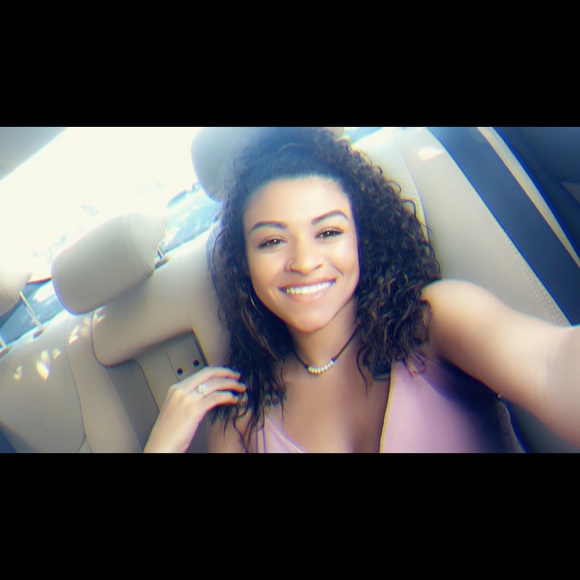 Profile Picture of Sheridan Stevens (@sheridanstev101) on Poshmark