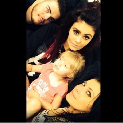 Profile Picture of Kym Marsh (@@msm4rsh) on Twitter