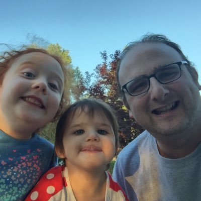 Profile Picture of Sean Hanson (@seanyd1brit) on Twitter