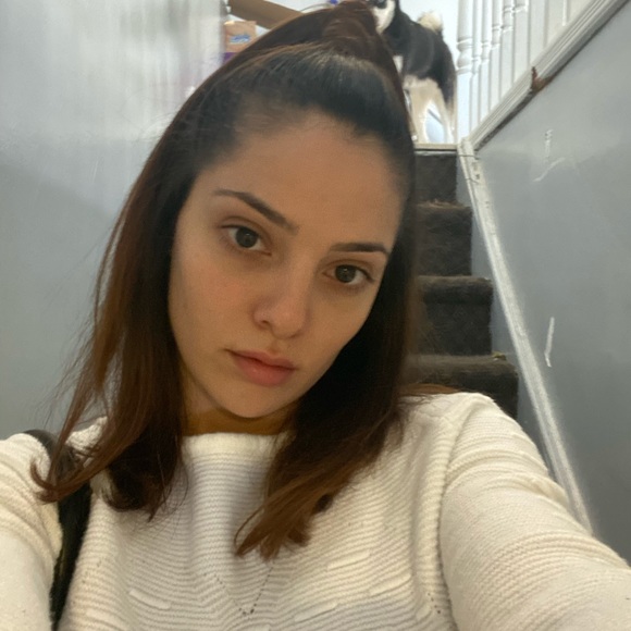 Profile Picture of Rachel Mahana (@accossories10) on Poshmark