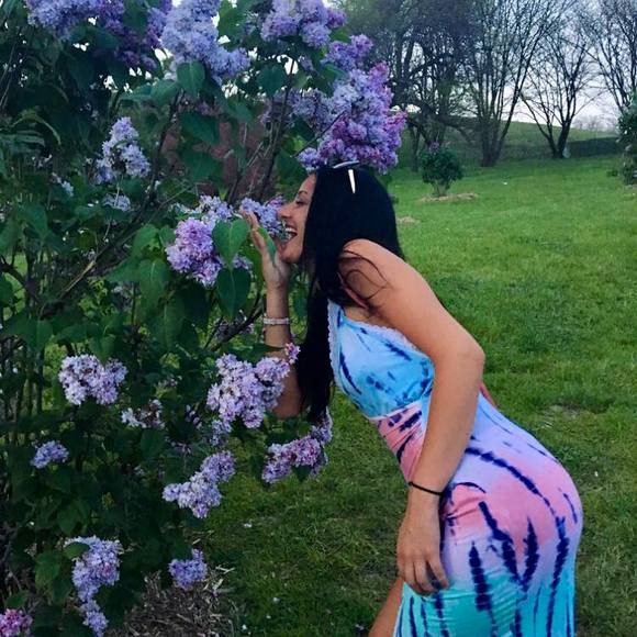 Profile Picture of Rachael Molisani (@rachaelmolisani) on Poshmark