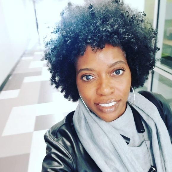 Profile Picture of Lavette Littlejohn (@quietstormnyc08) on Poshmark