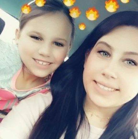 Profile Picture of Emilie Layte (@emilielayte) on Poshmark