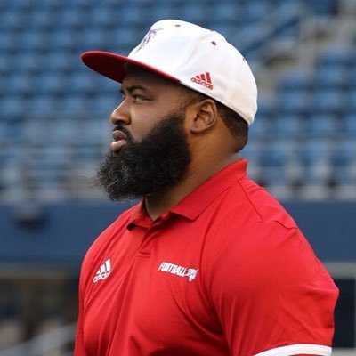 Profile Picture of Brandon Sanchez (@coachB_Sanchez) on Twitter