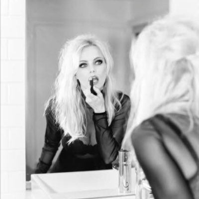 Profile Picture of Mircea Monroe (@missmircea) on Twitter