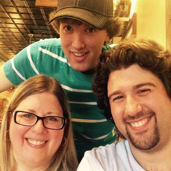 Profile Picture of Anna Crognale (@amfazzari) on Poshmark