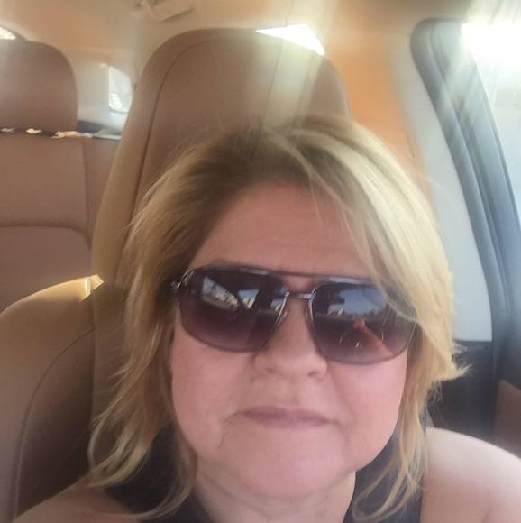 Profile Picture of Margarita Recendez (@romarrec) on Poshmark