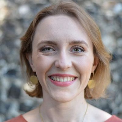 Profile Picture of Rose Miranda Hall (@RoseHComposer) on Twitter