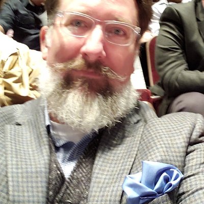 Profile Picture of Aaron Hinkle (@aaron821) on Twitter