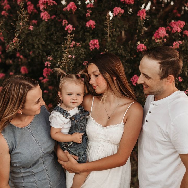 Profile Picture of Cecilia G (@ceciliagrizzard) on Tiktok