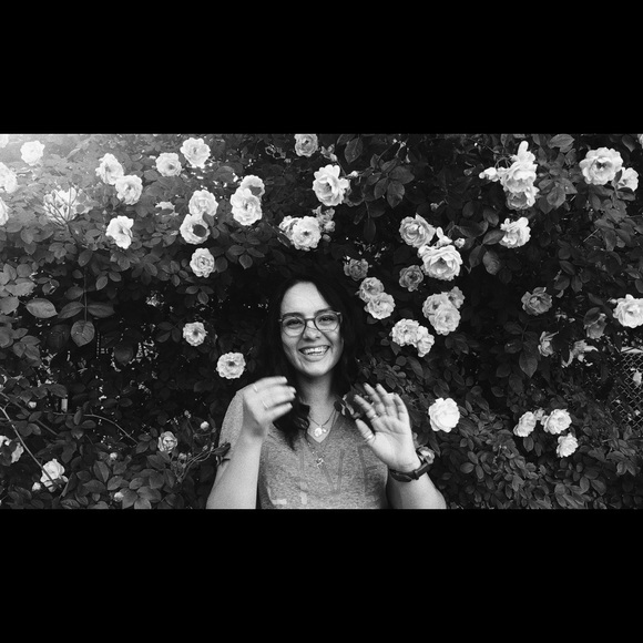 Profile Picture of Gigi Duprat (@gjay12) on Poshmark