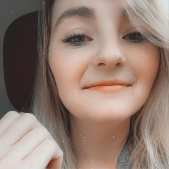 Profile Picture of Jacinta Harrison (@jacintarobyn) on Poshmark