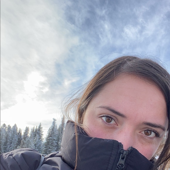 Profile Picture of Natalie Gianquinto (@ngianquinto) on Poshmark