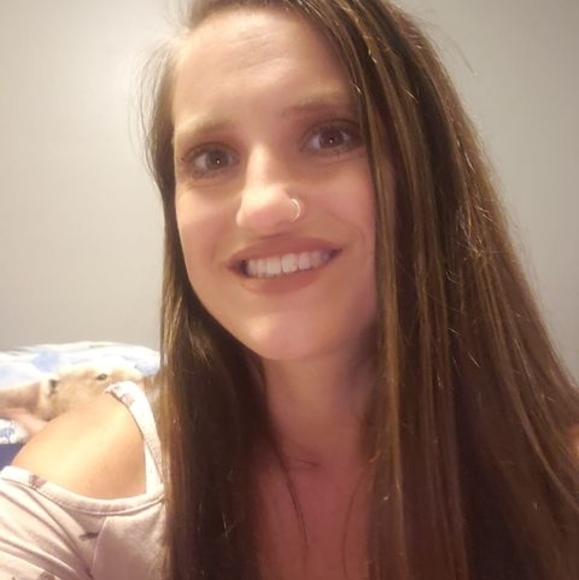 Profile Picture of Crystal Irby (@kistal83) on Poshmark