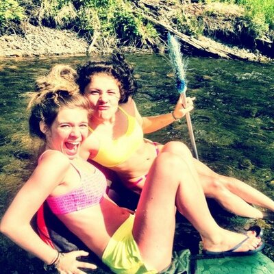 Profile Picture of Katelyn Cusack (@LovinTGallDay) on Twitter