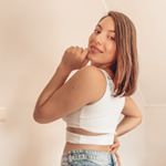 Profile Picture of P A U L A  P A R R A 🌺 (@xpaulaparra) on Instagram