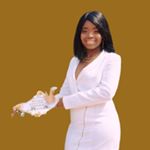 Profile Picture of Mika Walker BSN, RN 💫 (@nursemika_) on Instagram