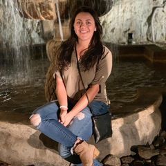 Profile Picture of Karen Schwarz (@karenschwarz0) on Tiktok